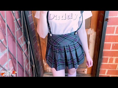 ❤️ Schoolgirl chuqur uning Dick so'radi va sinflar o'rniga fucks. ️❌ Super pornoda bizda ❌️❤