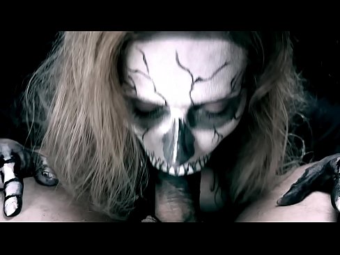 ❤️ Demon qiz qora og'zi bilan xo'roz so'rish va yutish cuma. ️❌ Super pornoda bizda ❌️❤