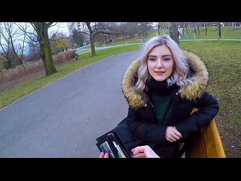 ❤️ Pul uchun notanish odamning issiq sutini yutadi - parkda Eva Elfi tomonidan blowjob ️❌ Super pornoda bizda ❌️❤